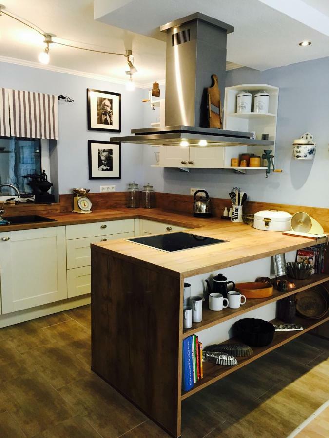 Gaestehaus Sellemols Ferienwohnung Korbmacher Heuchelheim-Klingen Екстер'єр фото