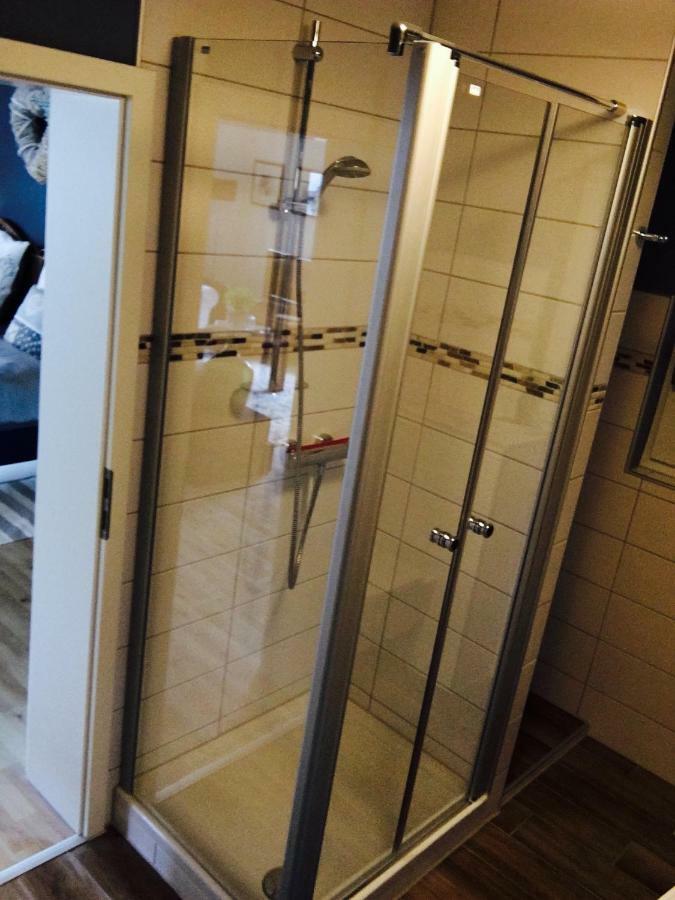 Gaestehaus Sellemols Ferienwohnung Korbmacher Heuchelheim-Klingen Екстер'єр фото
